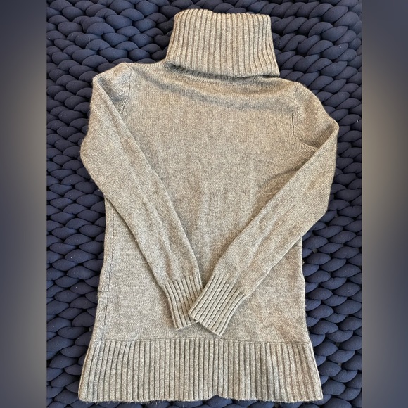 Diane von Furstenberg Talassa Turtleneck Sweater Gray Small - Picture 2 of 7